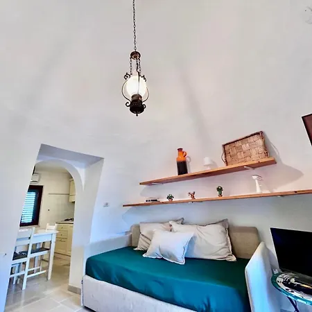 Trulli Duomo Di Calce *