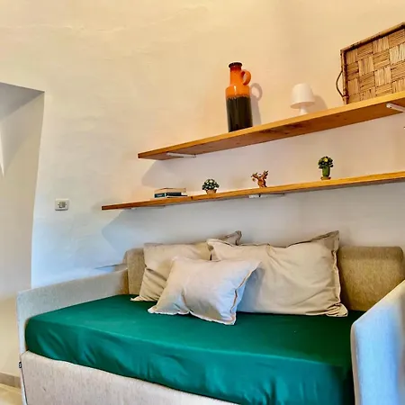 Trulli Duomo Di Calce *