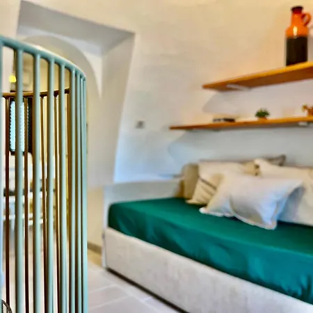 Trulli Duomo Di Calce Alberobello