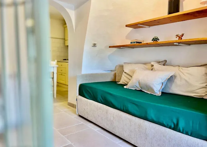 Trulli Duomo Di Calce