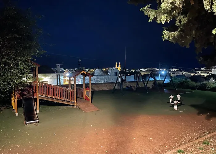 Trulli Duomo Di Calce