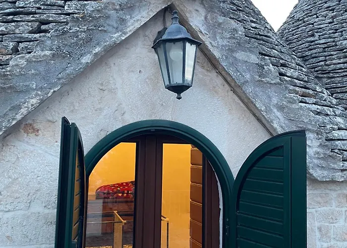 Trulli Duomo Di Calce *